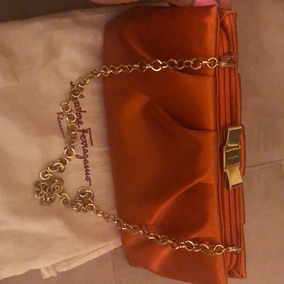SALVATORE FERRAGAMO Designer Hand Bag - Picture 5 of 7